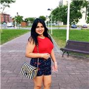 Profesora que acaba de terminar un Grado Superior de Integración social con vocación a seguir estudiando para ser profesora titulada en educación infantil- primaria